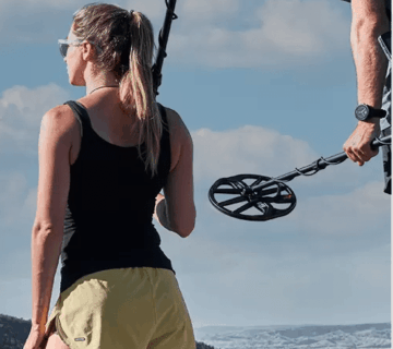 فلزیاب EQUINOX 700